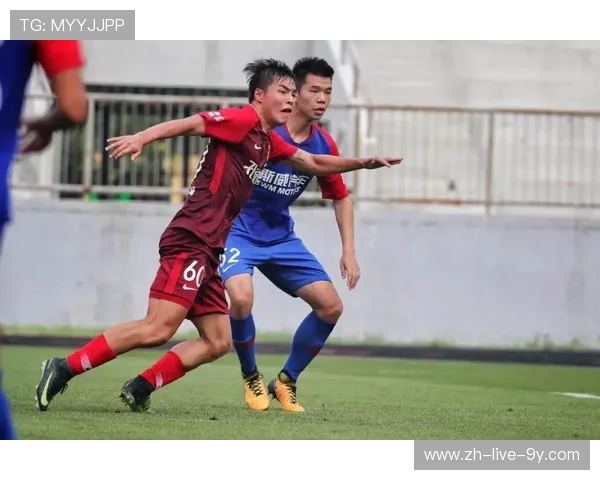 重庆足球队在亚运会积分榜上以70分稳居第一名表现出色